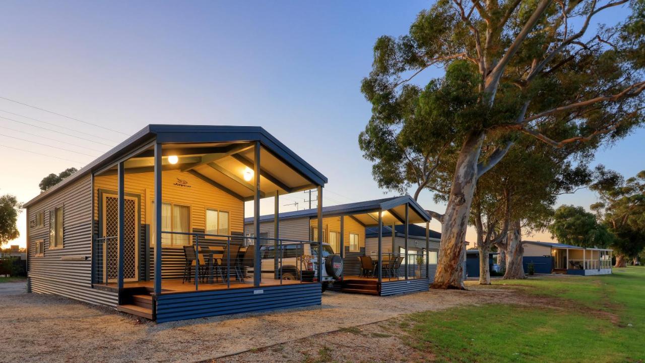 Lake Boga Caravan Park Hotel Exterior photo